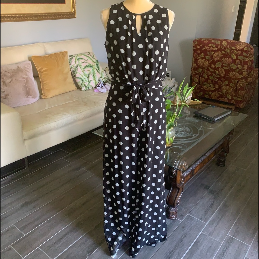 DRESS BARN POLKA DOT JUMPSUIT SIZE 10